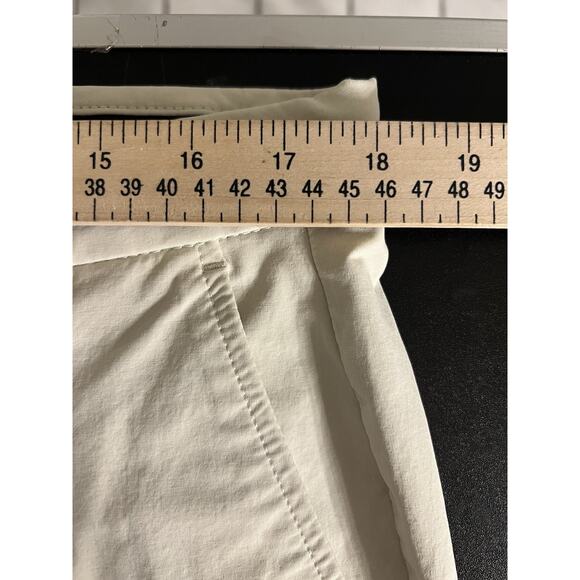 Vineyard Vines Performance 36x30 Beige Golf Chino Pants Stretchy - Picture 5 of 7